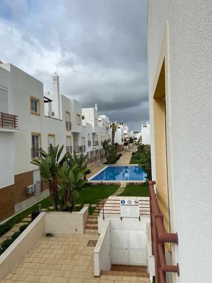 Casa De Cabanas - Praia, Piscina E Golfe Cabanas De Tavira 0*,  Portugal
